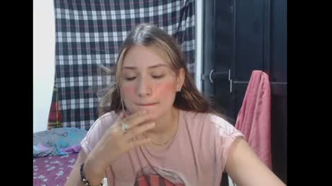 sophie online show from January 19, 11:00 pm