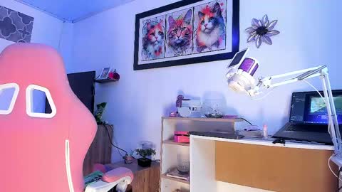sophie doll online show from June 8, 3:07 am