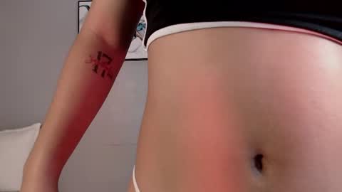 sophie_w1 online show from June 27, 12:17 pm