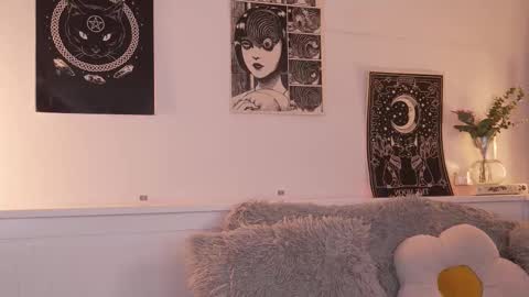 Snapshot of sophiee_art chatting on September 28, 12:50 am Sophiee online show from September 28, 12:50 am