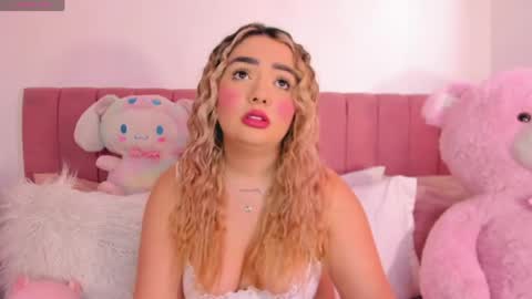 sophiee rosee online show from June 5, 5:08 pm