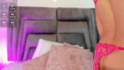 Sophie  online show from September 18, 11:31 am