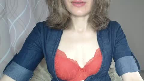 Sophiemisss online show from June 4, 6:29 am