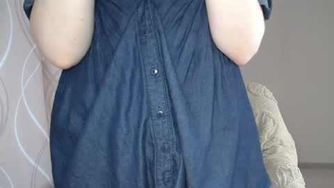 Sophiemisss online show from June 6, 7:03 am