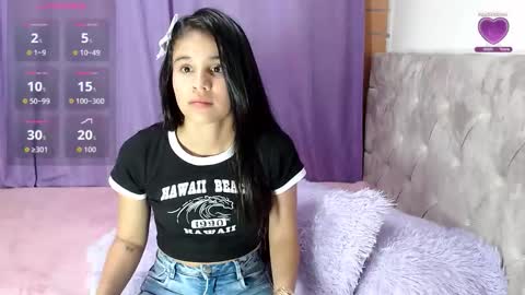 sophiewalker_ online show from October 11, 6:29 am