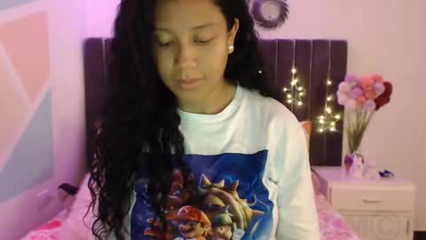 Snapshot of sophiia_dreams chatting on September 8, 10:42 pm Sophia this is not my real name online show from September 8, 10:42 pm