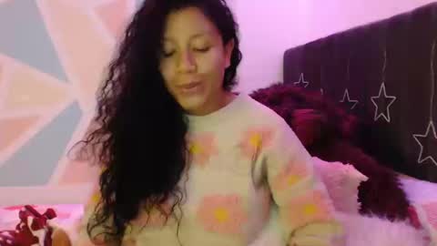 Snapshot of sophiia_dreams chatting on September 21, 12:20 am Sophia this is not my real name online show from September 21, 12:20 am