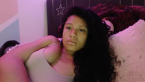 Snapshot of sophiia_dreams chatting on October 17, 12:36 am Sophia this is not my real name online show from October 17, 12:36 am