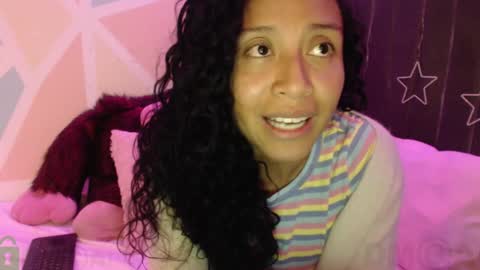 Snapshot of sophiia_dreams chatting on February 9, 1:45 am Sophia this is not my real name online show from February 9, 1:45 am