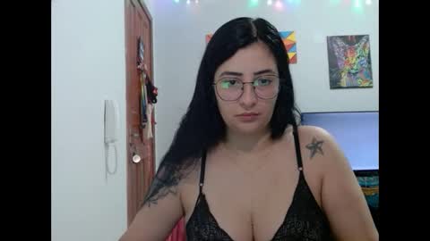 Snapshot of sophirivers chatting on October 18, 9:27 pm sophirivers online show from October 18, 9:27 pm