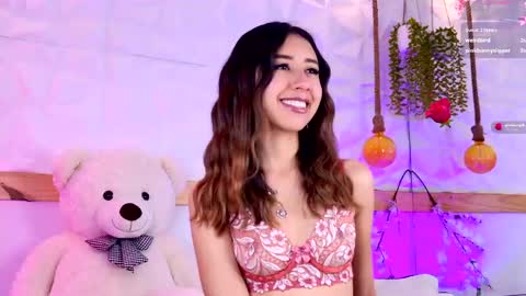 Sophie online show from May 29, 1:09 pm