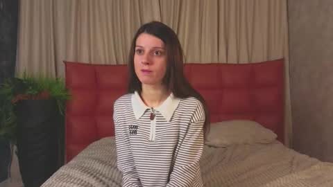 sorayanox online show from December 17, 2:54 pm