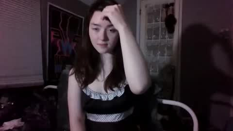 Snapshot of soursou chatting on March 10, 4:49 am sours online show from March 10, 4:49 am