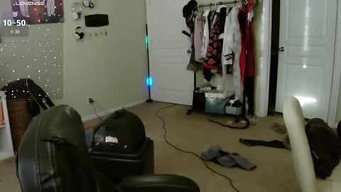 Bunnydathug online show from September 21, 12:37 pm