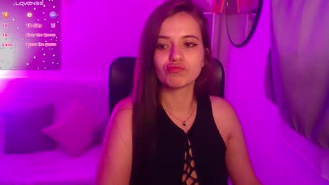 Snapshot of soy_abbyy chatting on October 15, 2:36 am Abby online show from October 15, 2:36 am