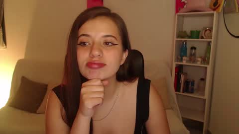 Snapshot of soy_abbyy chatting on February 9, 11:36 pm Abby online show from February 9, 11:36 pm