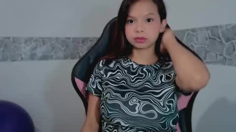 sheila smitt  online show from April 17, 2:24 am