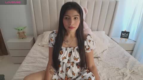 Snapshot of soyhinata__ chatting on December 25, 2:34 pm Adeline independent model online show from December 25, 2:34 pm