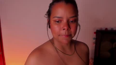 Snapshot of soytucolor chatting on March 2, 11:06 pm Paula add me on snap online show from March 2, 11:06 pm