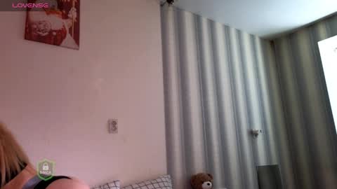 space danger online show from April 4, 9:19 am