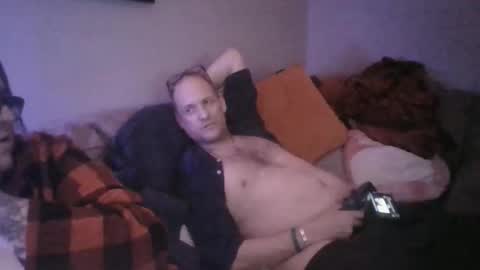 Scottietee online show from April 16, 6:46 am