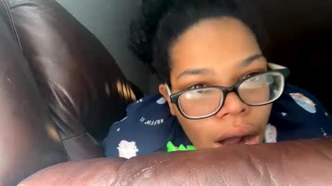 Specialkayy online show from October 22, 2:44 pm