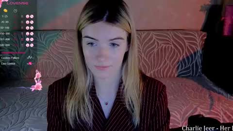 Snapshot of spicejessy chatting on February 27, 5:58 pm your sweet Jessy online show from February 27, 5:58 pm