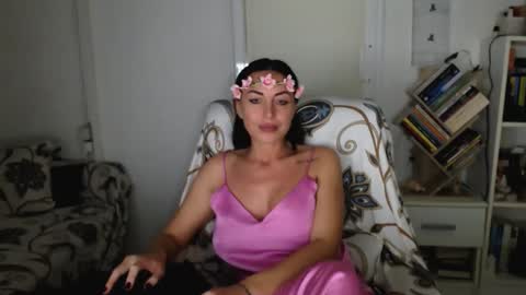Snapshot of spicemint chatting on September 27, 6:15 pm Carla online show from September 27, 6:15 pm