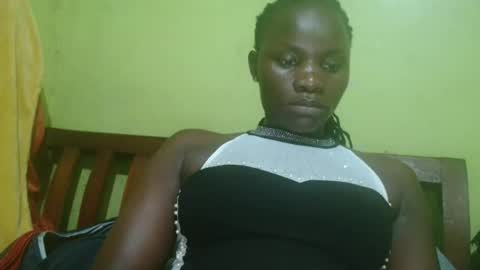 spicy_bella69 online show from May 29, 10:35 am
