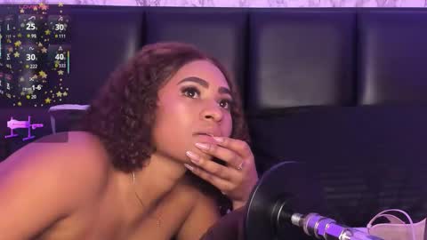 Amelia      GTM-5 817       IG Spicychoco am online show from September 20, 4:49 pm