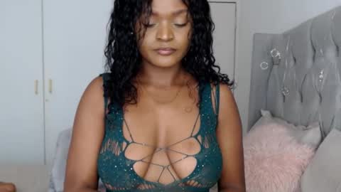 Im Angela  online show from December 19, 4:48 am