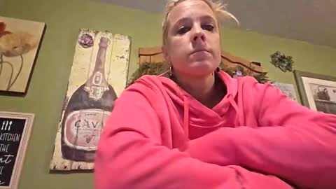 spnk6me9 online show from January 7, 4:43 pm