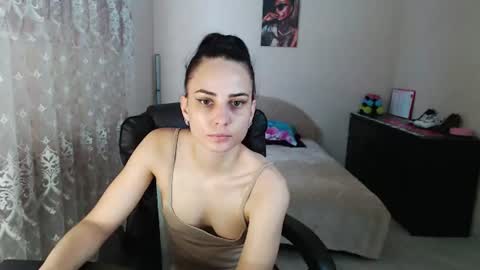 Tips are the best compliment to a woman online show from June 13, 7:39 am