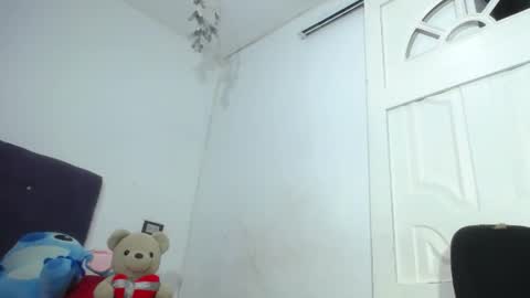 squirter_girl69 online show from July 25, 4:41 am