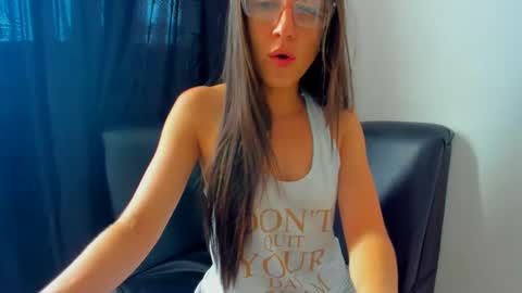 Tati online show from March 3, 2:42 pm