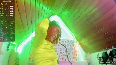 staacy online show from December 7, 12:13 pm