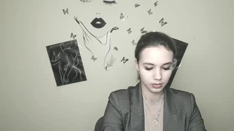 Stacy online show from January 12, 1:16 pm