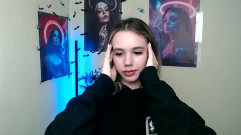 Stacy online show from September 29, 2:00 pm