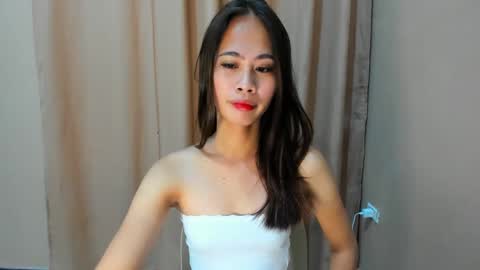 Snapshot of stacy_hottie222 chatting on February 22, 8:37 pm stacy online show from February 22, 8:37 pm