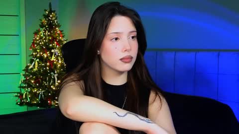 Snapshot of stacygonzales_ chatting on December 19, 4:46 pm Bye bye dear See you on December 3st online show from December 19, 4:46 pm