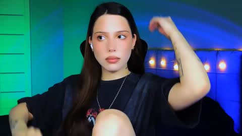 Snapshot of stacygonzales_ chatting on December 13, 6:31 am Bye bye dear See you on December 3st online show from December 13, 6:31 am