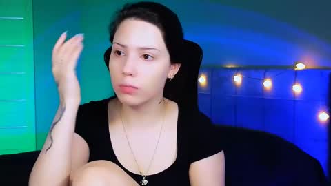 Snapshot of stacygonzales_ chatting on February 18, 6:26 am Bye bye dear See you on December 3st online show from February 18, 6:26 am
