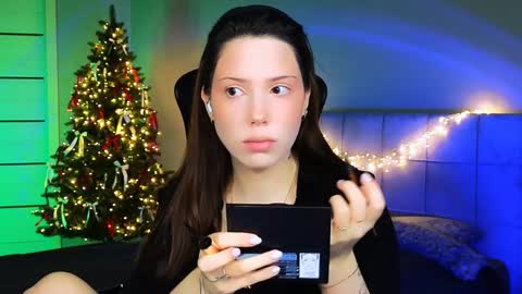 Snapshot of stacygonzales_ chatting on January 4, 6:09 am Bye bye dear See you on December 3st online show from January 4, 6:09 am
