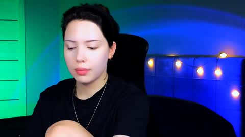 Snapshot of stacygonzales_ chatting on February 7, 6:14 am Bye bye dear See you on December 3st online show from February 7, 6:14 am