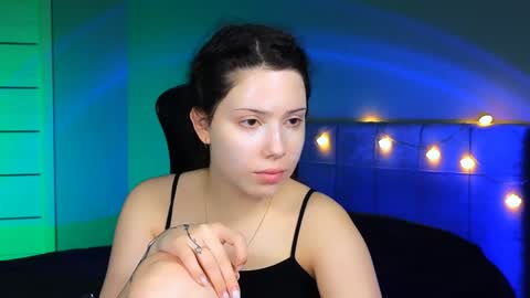 Snapshot of stacygonzales_ chatting on February 4, 9:28 am Bye bye dear See you on December 3st online show from February 4, 9:28 am