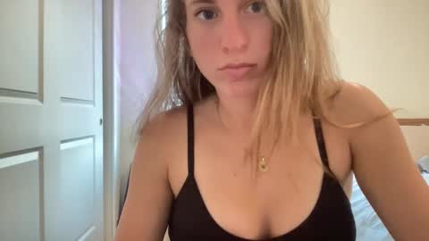 Stassiethatsororitygirl online show from March 3, 10:40 pm