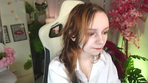 MONICA online show from November 9, 1:29 pm