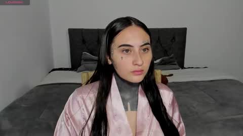  steban and kim online show from December 1, 1:42 am