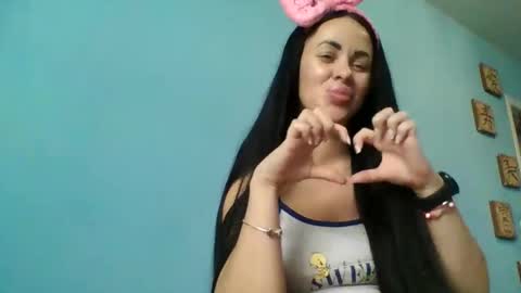 Snapshot of stefaniyax chatting on October 9, 12:09 pm stefaniyax online show from October 9, 12:09 pm