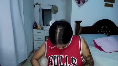 Snapshot of stefanny_pllus chatting on October 13, 12:24 am Im MiaIts my first day here online show from October 13, 12:24 am